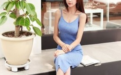 无人区码卡二卡乱码字幕